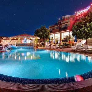 4* Szálloda Sunny